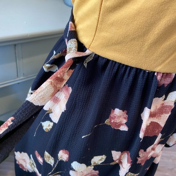 Floral and Mustard Midi Dress - SpotLight - Small - Picture 11 of 14